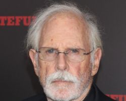 WHAT IS THE ZODIAC SIGN OF BRUCE DERN?